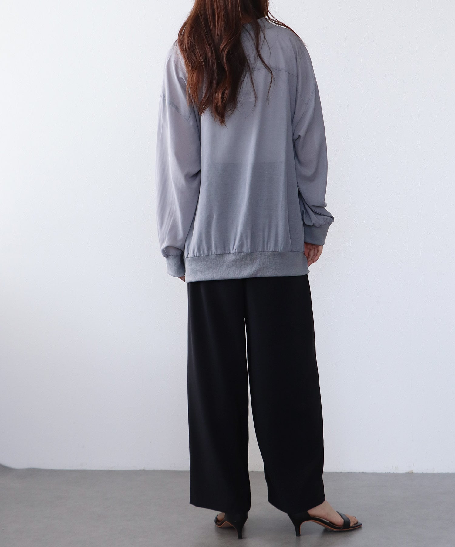 バックロゴシアーブルゾン
